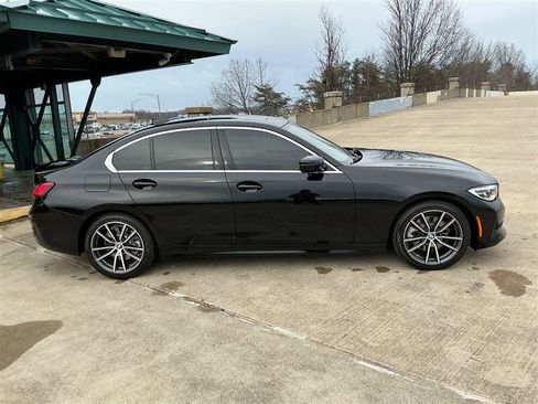 Used 2020 BMW 330i Sedan w/ Convenience Package image 8
