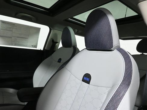 Used 2025 MINI Cooper S image 16