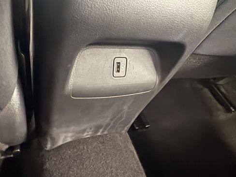 Used 2024 Nissan Sentra SV FWD image 20