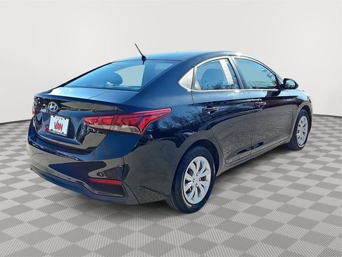 Used 2020 Hyundai Accent SE image 5
