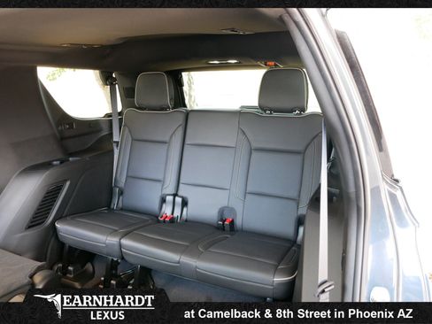 Used 2021 GMC Yukon SLT w/ SLT Luxury Plus Package AWD/4WD image 32