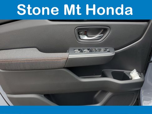 New 2026 Honda Pilot Sport image 21