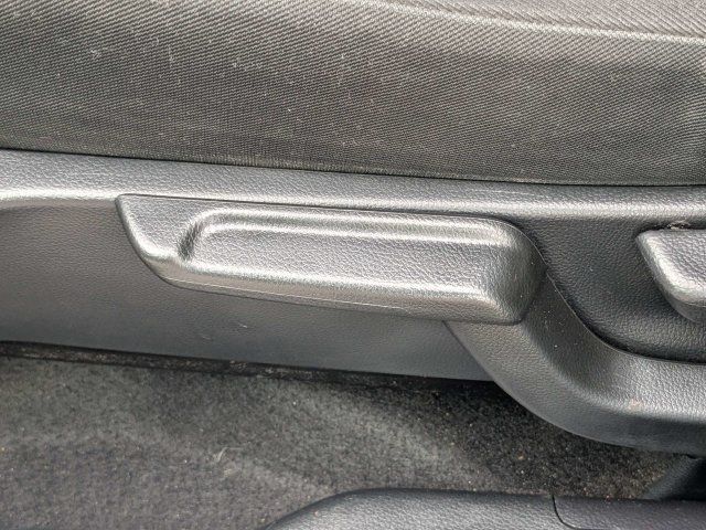 Used 2017 Honda HR-V LX image 19