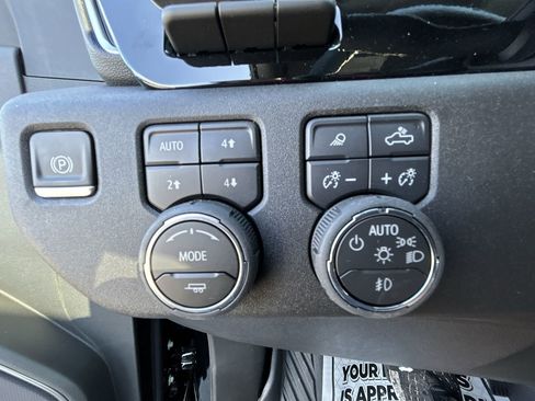 New 2025 Chevrolet Silverado 2500 LTZ w/ Z71 Chrome Sport Edition image 39