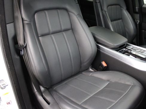 Used 2022 Land Rover Range Rover Sport HSE Silver Edition image 26