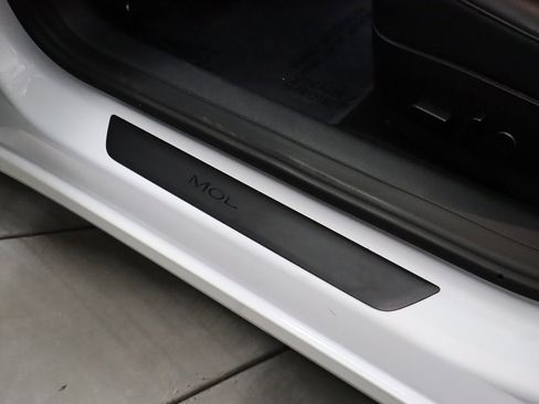 Used 2021 Tesla Model 3 Standard Range Plus RWD image 20