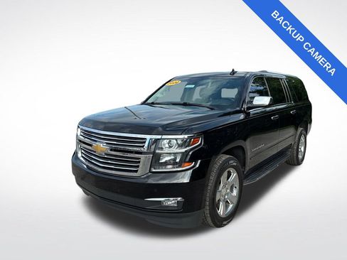 Used 2020 Chevrolet Suburban Premier w/ Max Trailering Package RWD image 7