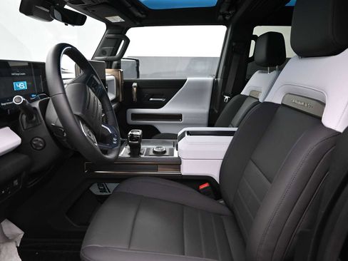 New 2025 GMC Hummer EV 3X image 11