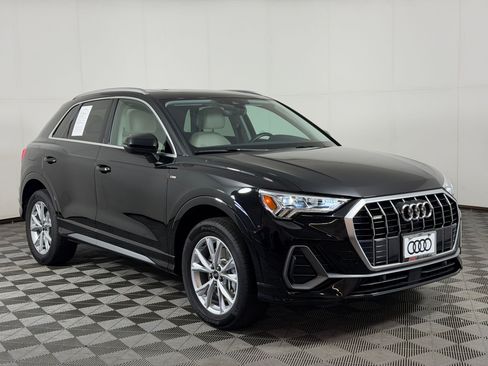 Certified 2023 Audi Q3 2.0T Premium Plus w/ Premium Plus Package AWD/4WD image 7