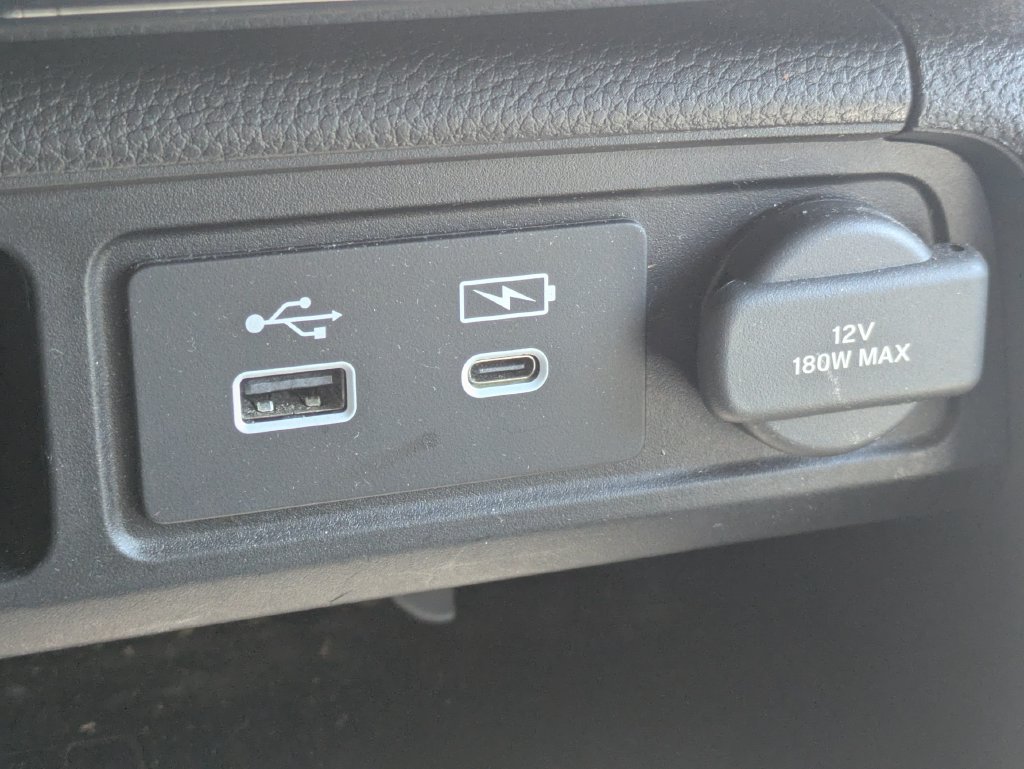 Used 2025 Honda Pilot EX-L image 22