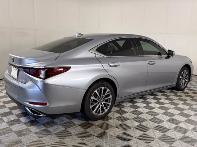 Used 2022 Lexus ES 350 w/ Accessory Package 2 FWD image 9