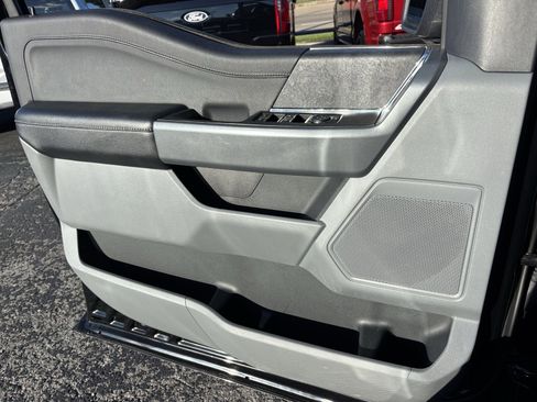 Used 2024 Ford F150 XLT w/ Mobile Office Package image 17