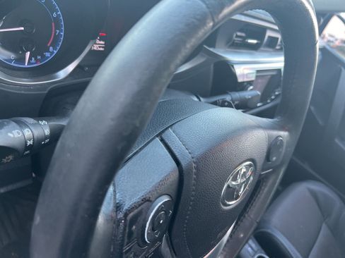 Used 2015 Toyota Corolla L image 27