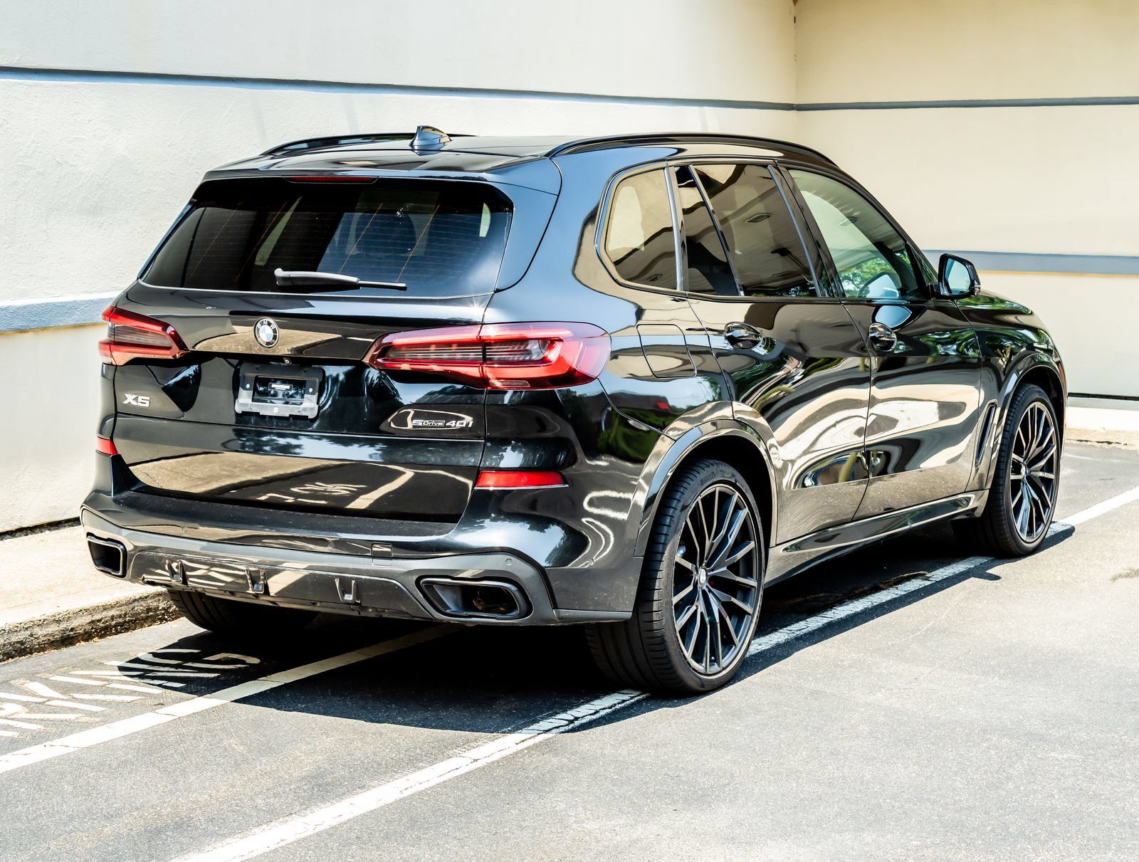 Used 2022 BMW X5 sDrive40i w/ M Sport Package RWD image 7