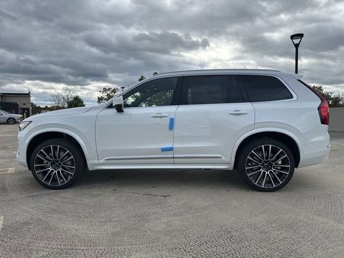 New 2026 Volvo XC90 B6 Plus w/ Protection Package Premier image 4