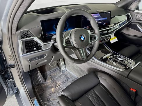 New 2026 BMW X7 xDrive40i w/ Executive Package image 9