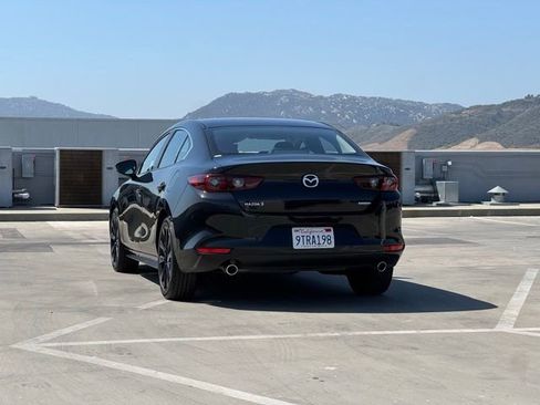Used 2025 MAZDA MAZDA3 s FWD image 31