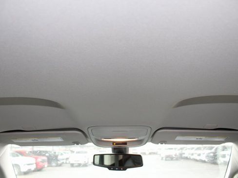 Used 2020 Chevrolet Colorado ZR2 w/ ZR2 Midnight Special Edition image 18