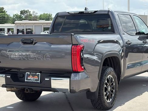 Used 2022 Toyota Tundra SR5 w/ TRD Off-Road Premium Package AWD/4WD image 5
