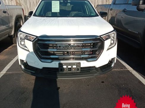 Certified 2022 GMC Terrain AT4 w/ Tech Package AWD/4WD image 1