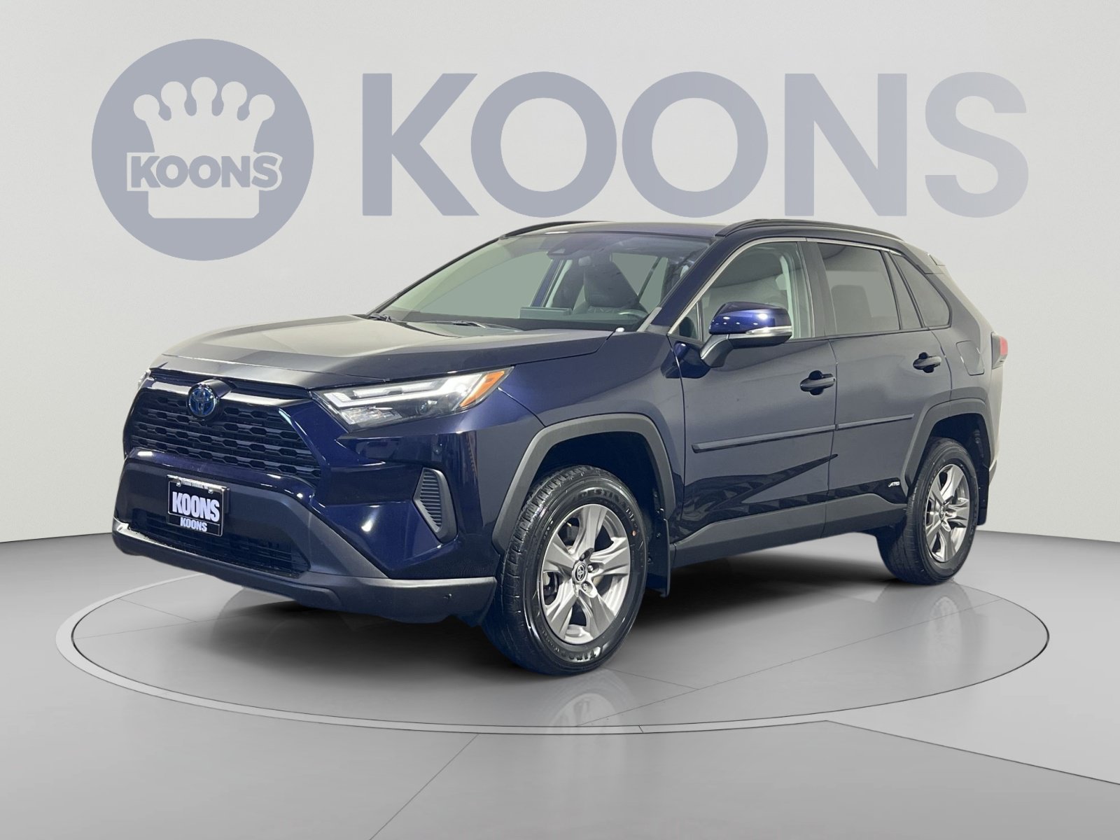 Used 2023 Toyota RAV4 XLE w/ Convenience Package AWD/4WD image 1