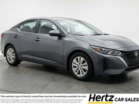 Used 2025 Nissan Sentra S image 1