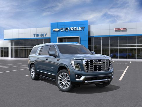 New 2026 GMC Yukon XL Denali w/ Denali Reserve Package AWD/4WD image 25