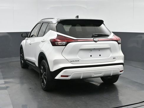 Used 2022 Nissan Kicks SR image 5