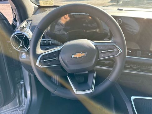New 2026 Chevrolet Equinox LT image 16