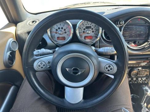 Used 2006 MINI Cooper Convertible FWD image 32