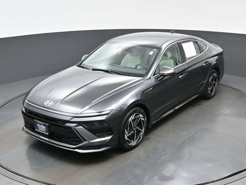 Certified 2026 Hyundai Sonata SEL FWD image 32