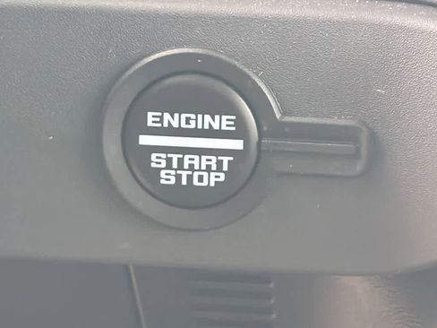 Used 2025 Ford Bronco 4-Door image 29