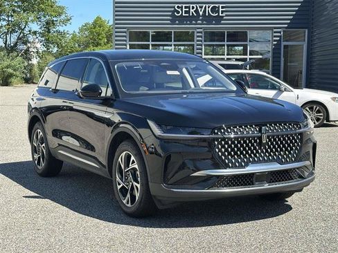 New 2026 Lincoln Nautilus Premier AWD/4WD image 22