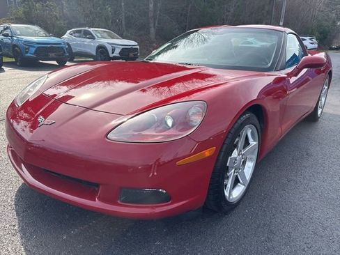 Used 2005 Chevrolet Corvette Coupe w/ Preferred Equipment Group image 9