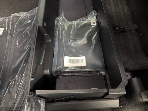 New 2026 Ford F250 Lariat w/ Black Appearance Package AWD/4WD image 34