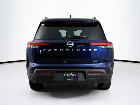 Used 2025 Nissan Pathfinder SV AWD/4WD image 7