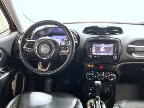 Used 2016 Jeep Renegade Limited image 14
