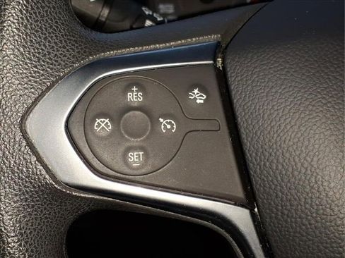 Used 2023 Chevrolet Traverse LS w/ Safety Package image 29