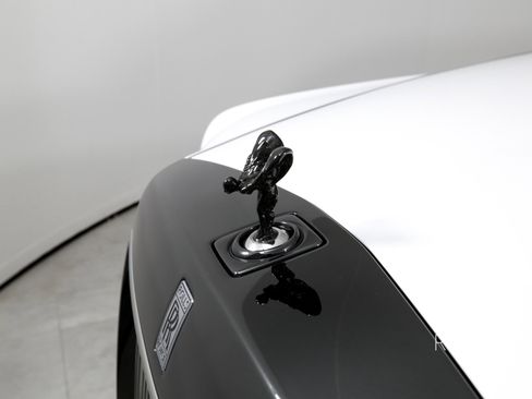 Certified 2023 Rolls-Royce Phantom Sedan w/ The Phantom Package image 43