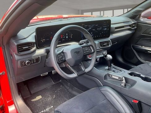 Used 2025 Ford Mustang Dark Horse w/ Dark Horse Handlin Package RWD image 17