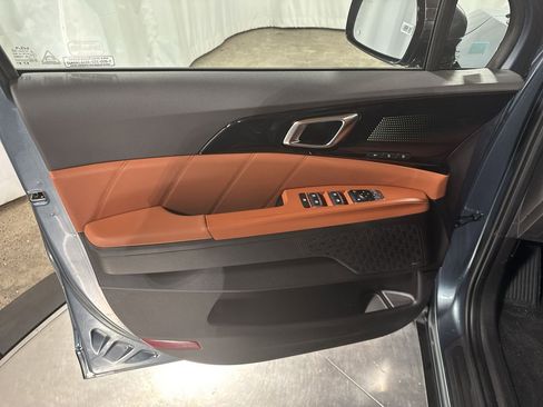 New 2026 Kia Carnival SX Prestige image 18