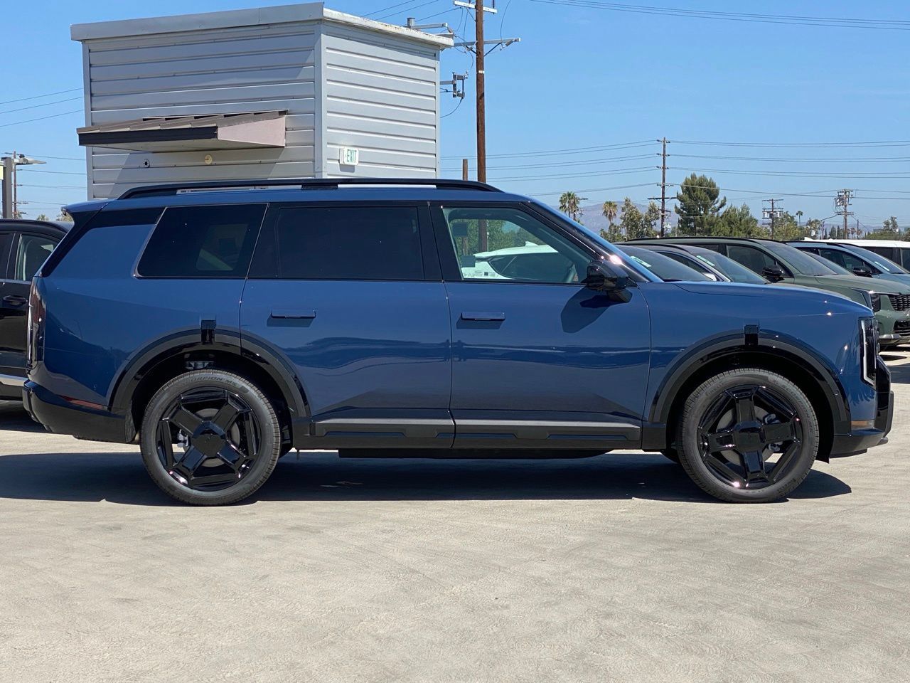New 2027 Kia Telluride SX X-Line AWD/4WD image 2