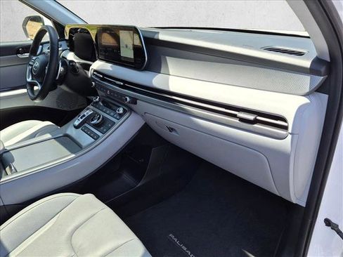 Used 2023 Hyundai Palisade SEL FWD image 21