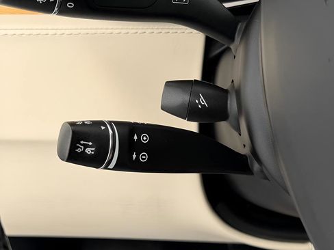 Used 2020 Tesla Model S Performance image 39