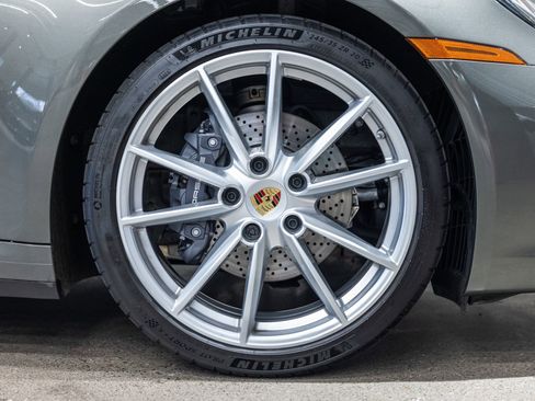 Certified 2024 Porsche 911 Carrera RWD image 18