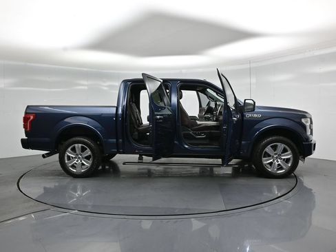 Used 2016 Ford F150 Platinum w/ Equipment Group 701A Luxury AWD/4WD image 4
