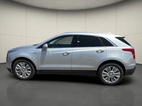 Used 2019 Cadillac XT5 Premium Luxury FWD image 4