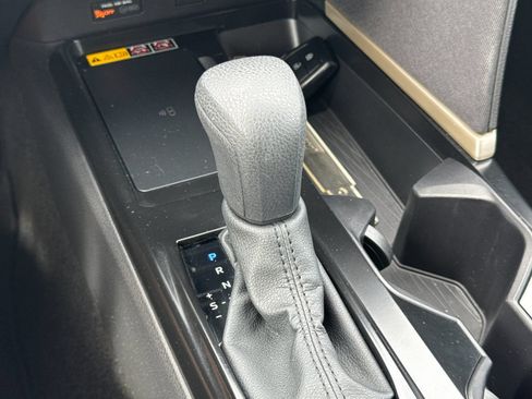 Used 2026 Toyota Camry LE FWD image 17