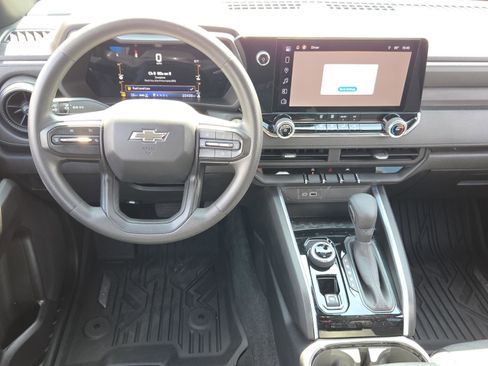 Certified 2023 Chevrolet Colorado Trail Boss w/ LPO, Dark Essentials Package AWD/4WD image 11