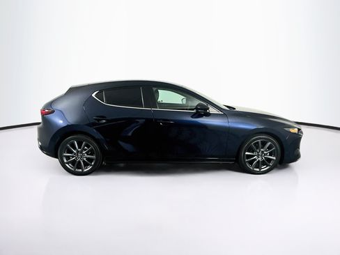 Used 2023 MAZDA MAZDA3 s FWD image 10
